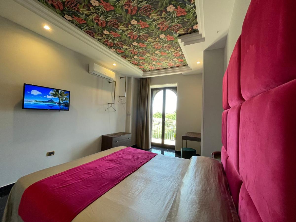Ninfa Hotel คัวเลียโน ภายนอก รูปภาพ