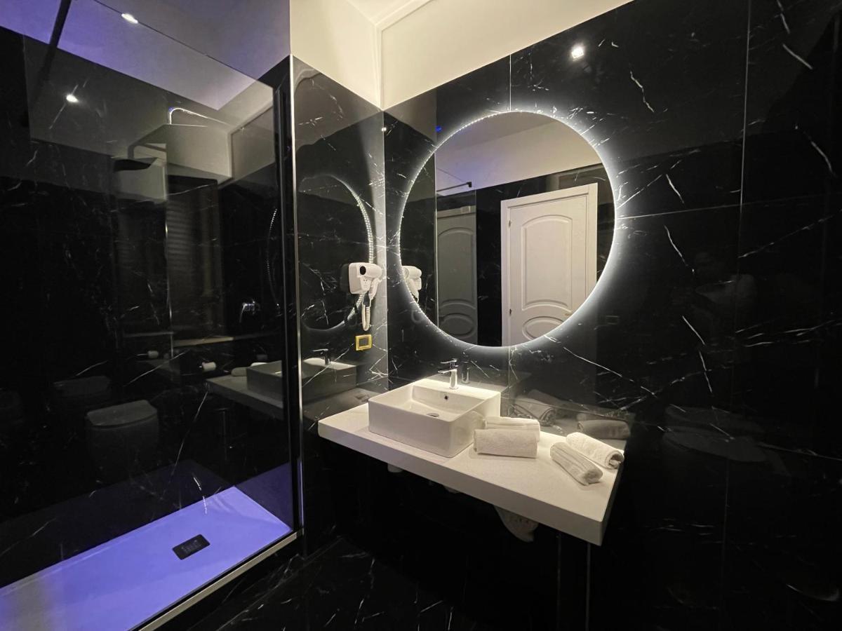 Ninfa Hotel คัวเลียโน ภายนอก รูปภาพ