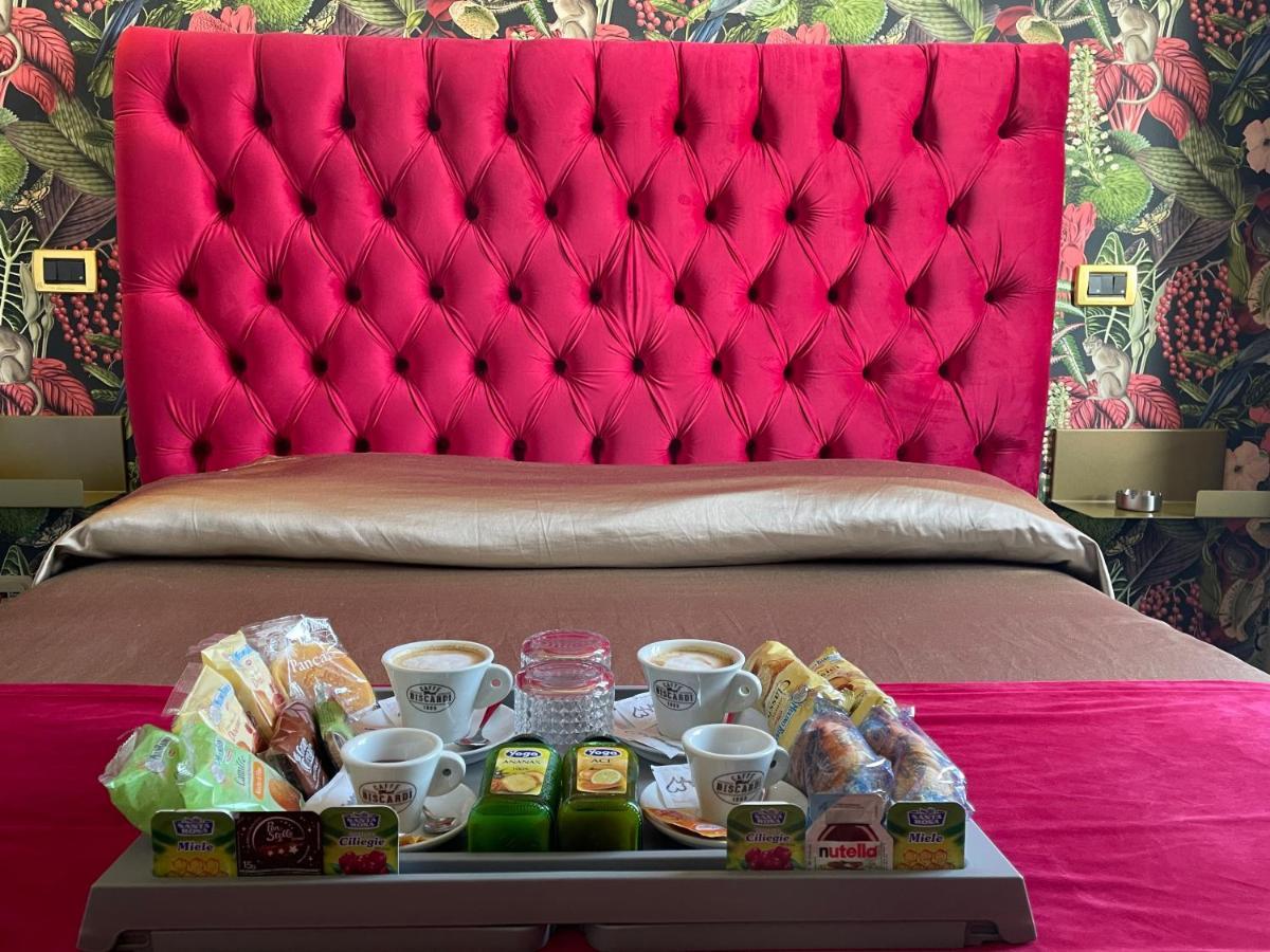 Ninfa Hotel คัวเลียโน ภายนอก รูปภาพ
